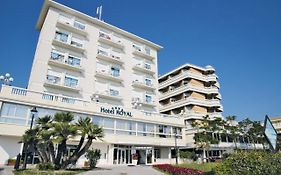 Hotel Royal